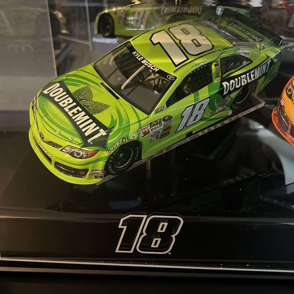 NASCAR - Picture 10 of 10